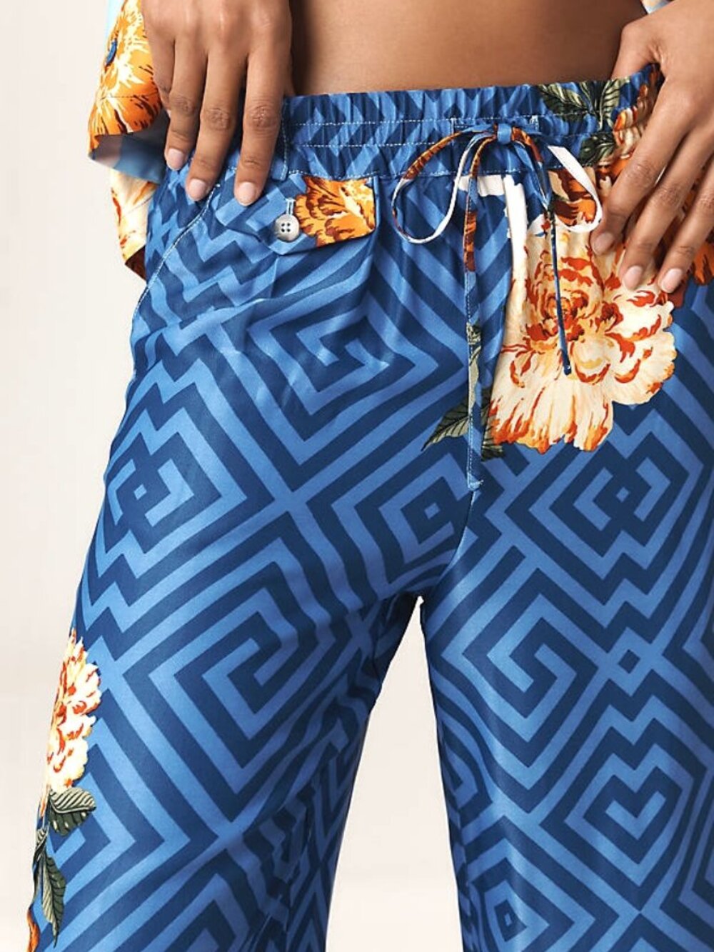 *NWT* Maeve Tropical Straight Leg Pull on Silk Pants Size Large Anthropologie - Picture 4 of 14